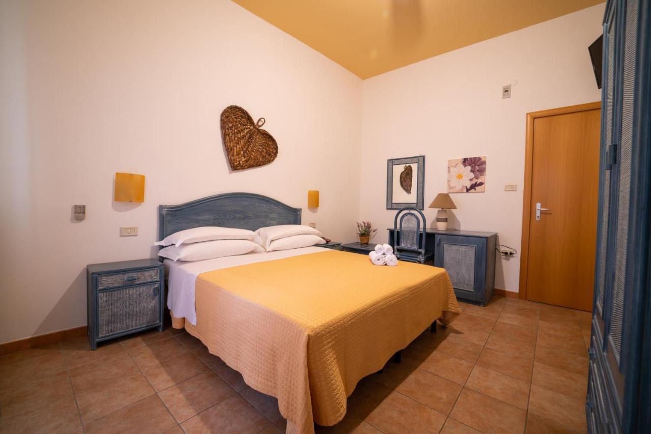 Hotel Costa D'Oro Торре-Ово Экстерьер фото