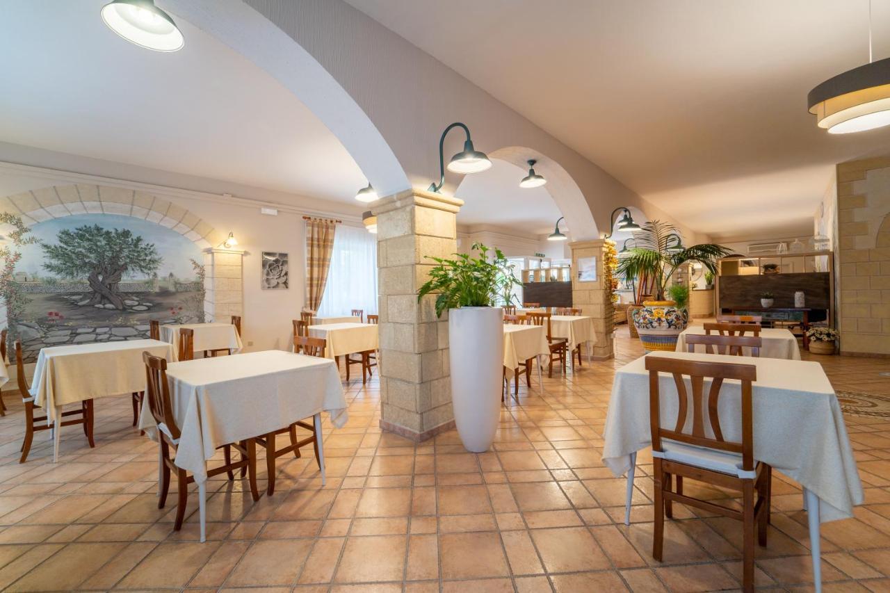 Hotel Costa D'Oro Торре-Ово Экстерьер фото